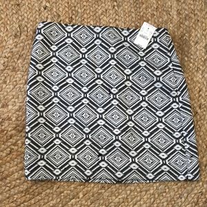 J. Crew black and white skirt NWT size 0